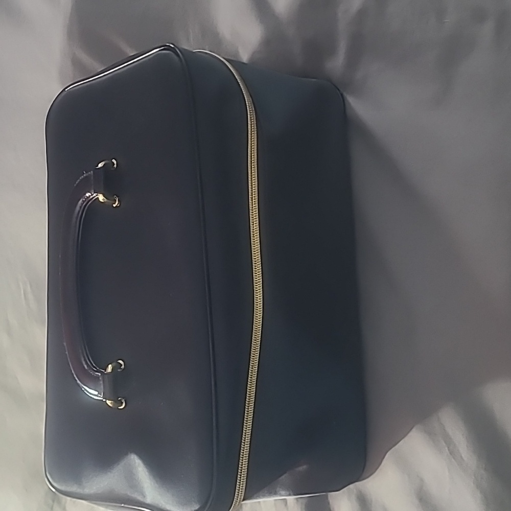 NWOT Estee Lauder BIG cosmetic kaboodle makeup storage
